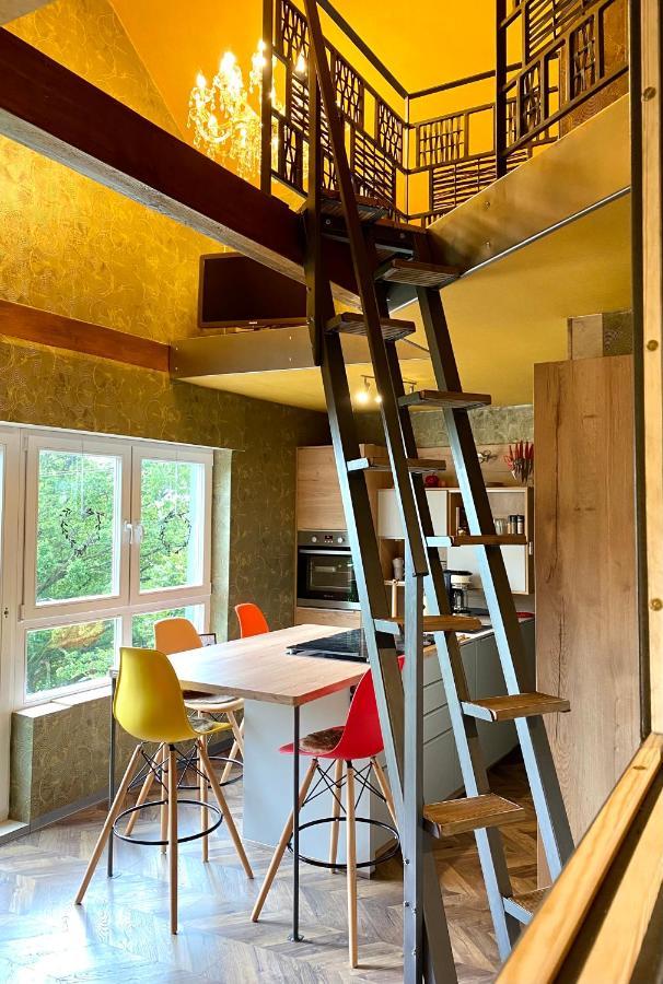 Hof Vierzehnender Im Hohen Venn - 70Qm Maisonette - 2 Schlafzimmer - Wohnkueche - Balkon Mit Grill - Monschau - Eifel - Hunde Willkommen - Islandpferde Екстер'єр фото